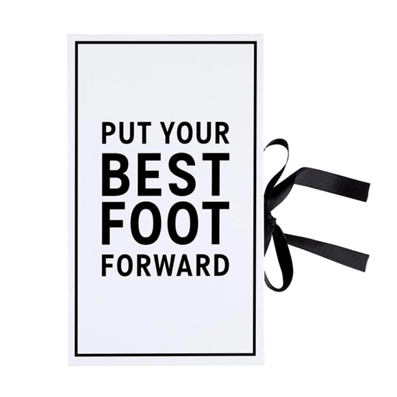 Santa Barbara Foot Care Kit - NWT - Picture 2 of 5